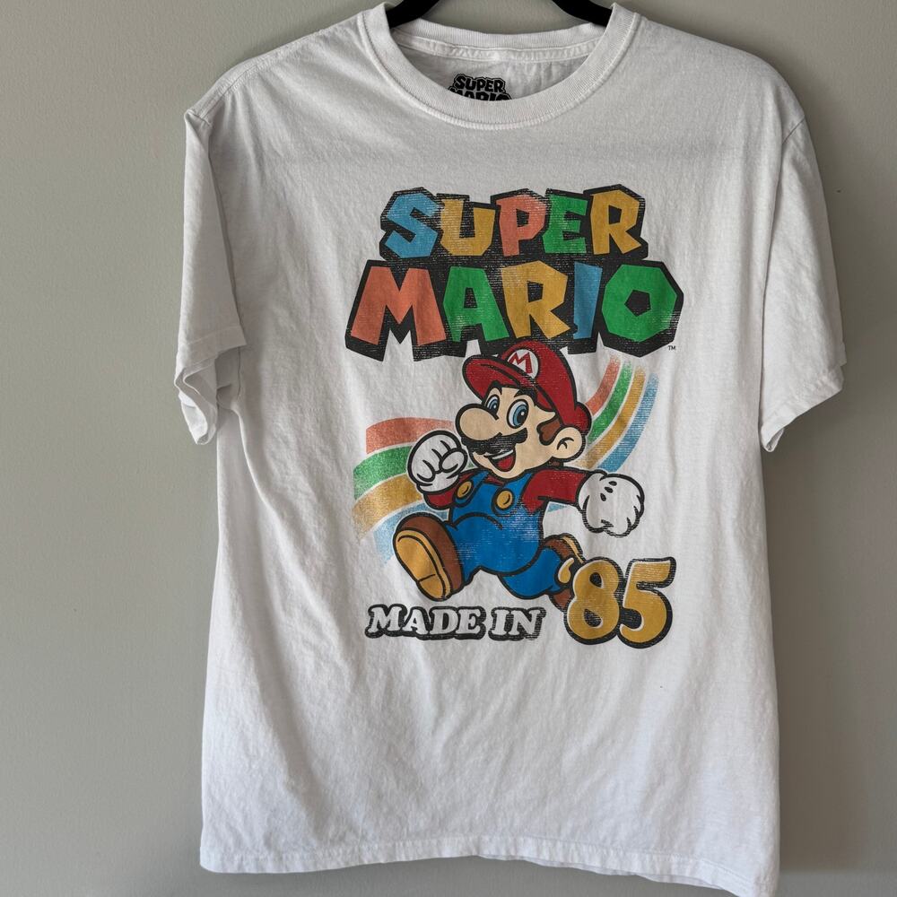 Super Mario Made In 85 T-Shirt Mens Medium White Nintendo Retro Graphic Tee